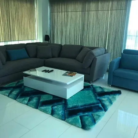 شقة 2b Delux Seafront Finikoudes